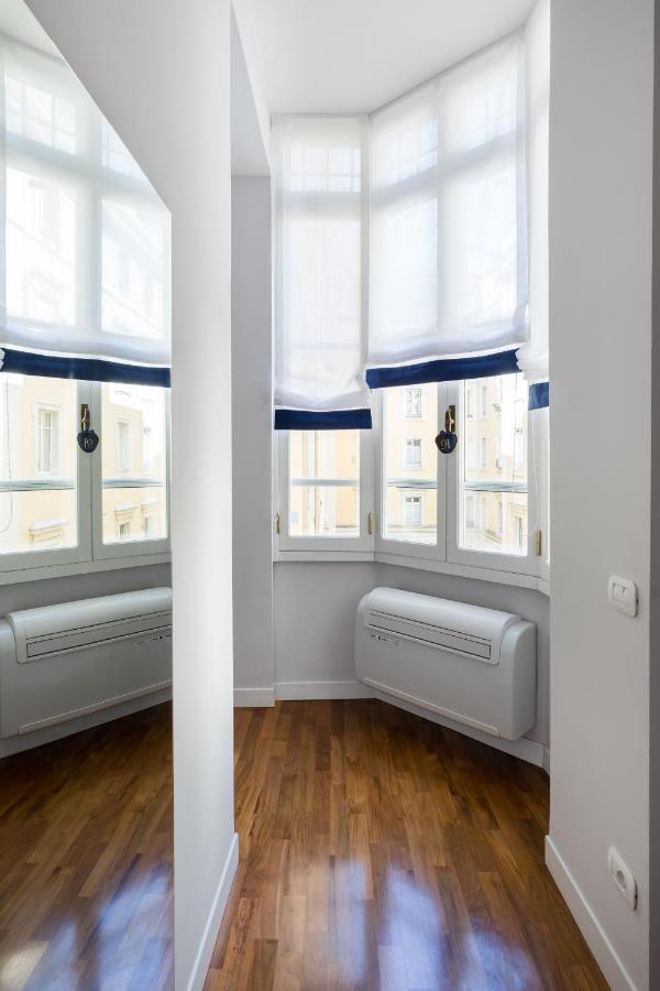 Celestina House Apartment Rom